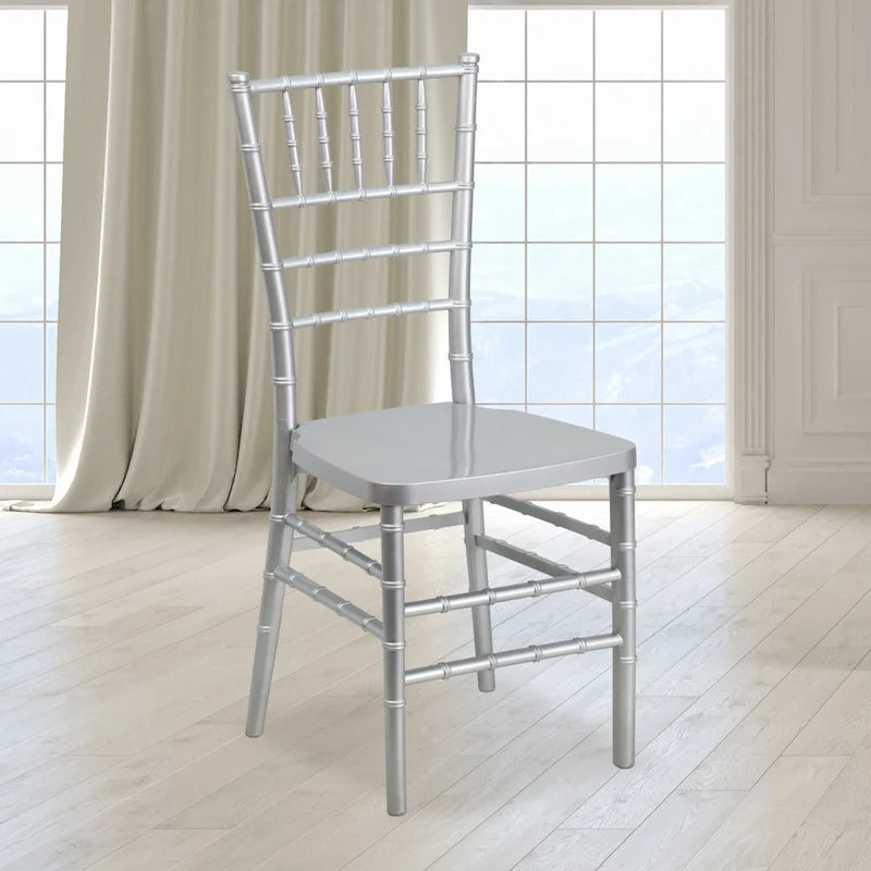 Chaise empilable en résine pour mariages et événements
